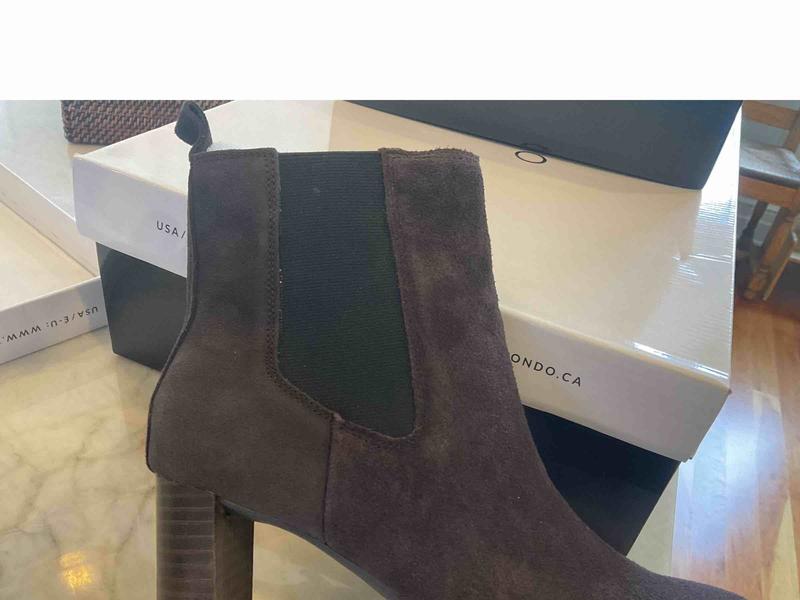 Review Thumbnail Image 0 227011059