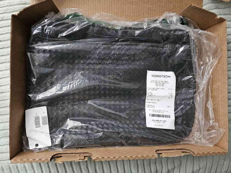 Review Thumbnail Image 0 232543359