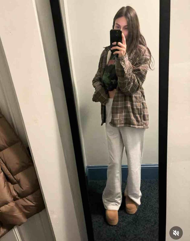 Review Thumbnail Image 0 247814216