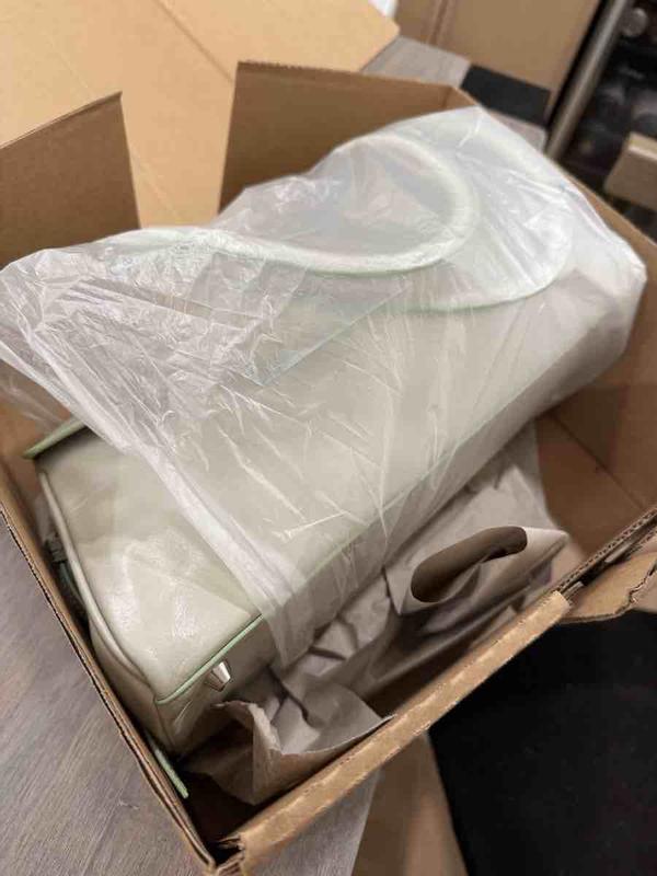 Review Thumbnail Image 1 247607774