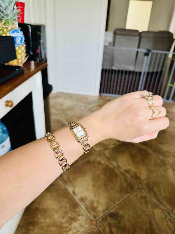 Review Thumbnail Image 0 234411131