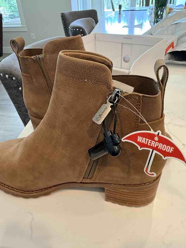 Customer photo for "Rack shoes"