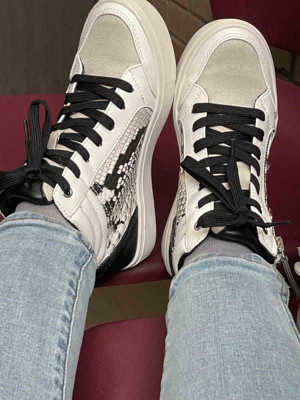 Review Thumbnail Image 0 211100296