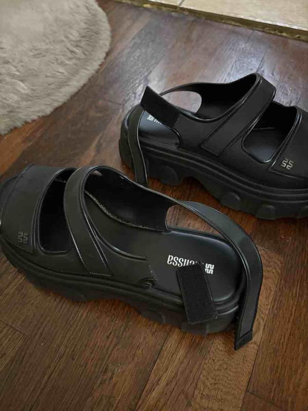 Review Thumbnail Image 0 250720040