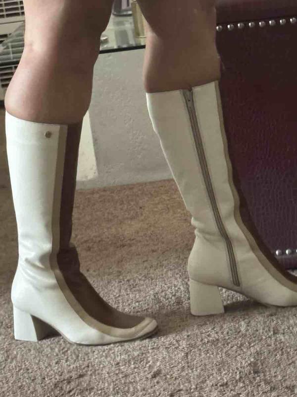 Review Thumbnail Image 0 244565694