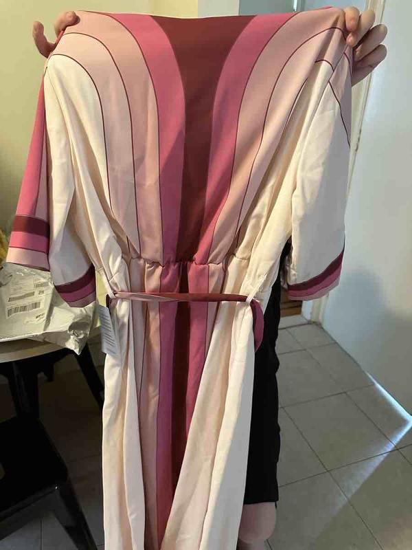 Review Thumbnail Image 0 226045445