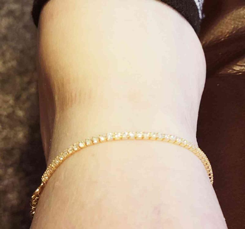 Review Thumbnail Image 3 225085129