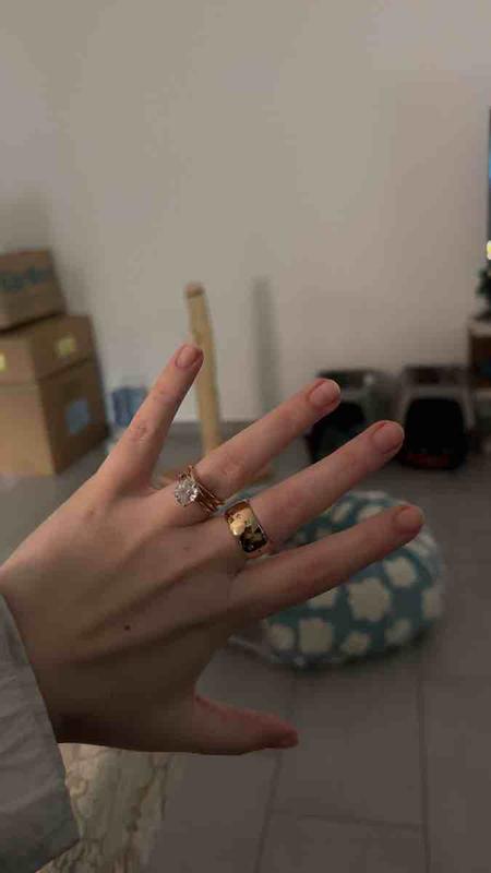 Review Thumbnail Image 0 247962327