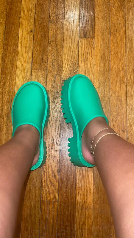 Review Thumbnail Image 0 217470235