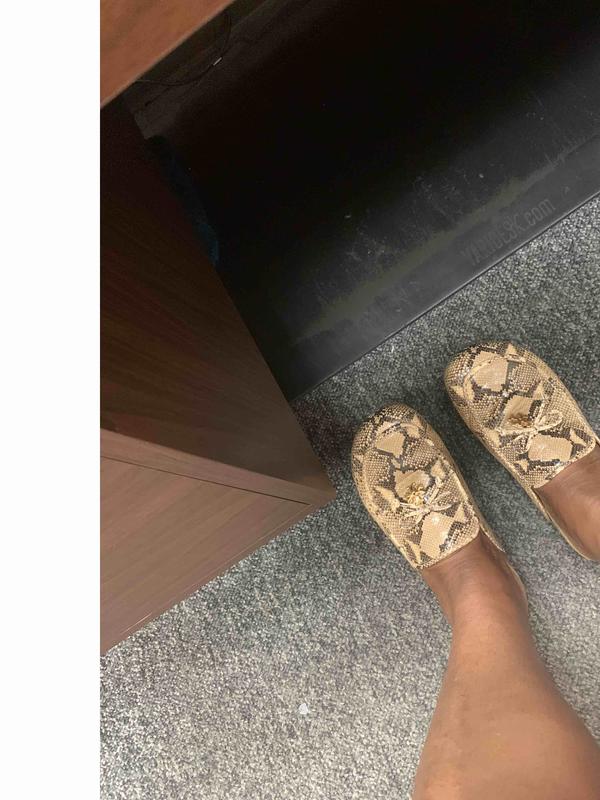 Review Thumbnail Image 0 218649020