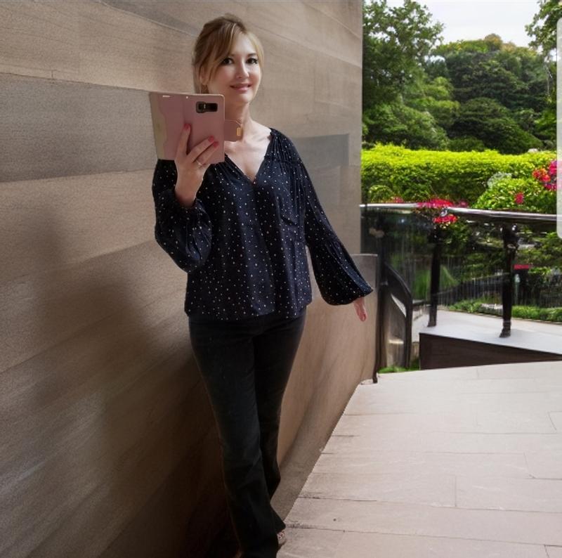 Review Thumbnail Image 0 228458579