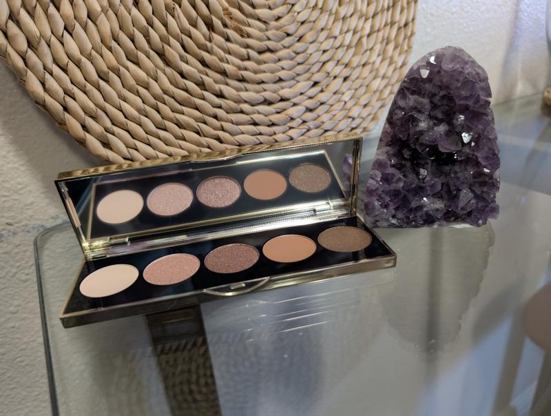 Customer photo for "Luxury pallete"
