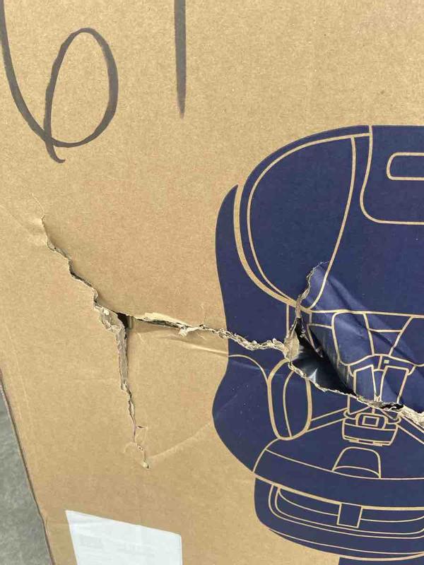 Customer photo for "2nd Numa packaging box damaged"
