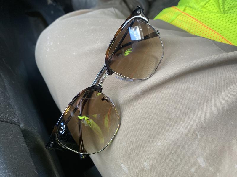 Review Thumbnail Image 1 230200245