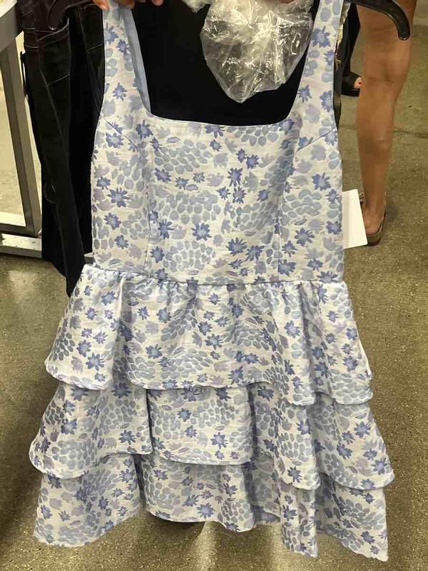 Review Thumbnail Image 0 244469506