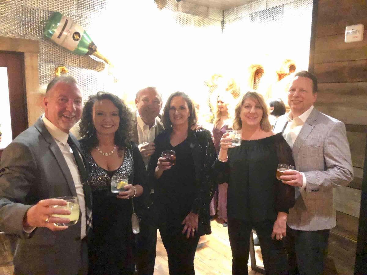 Review Thumbnail Image 0 192569443