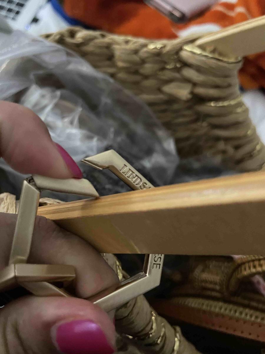 Review Thumbnail Image 1 204120301