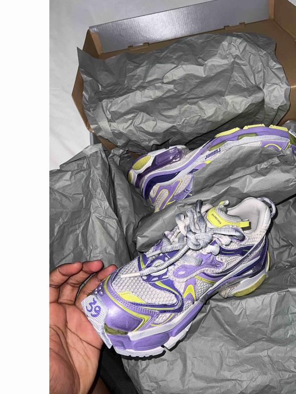 Review Thumbnail Image 0 235837947