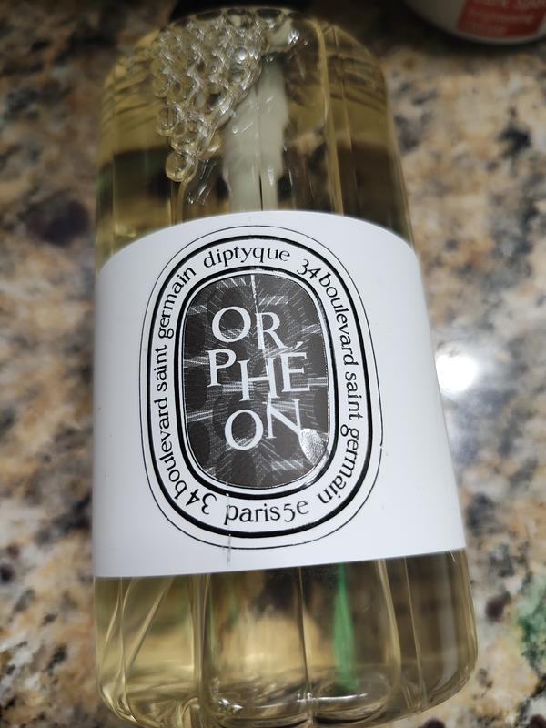 Customer photo for "Scent Amazing.. Packaging Cheap"