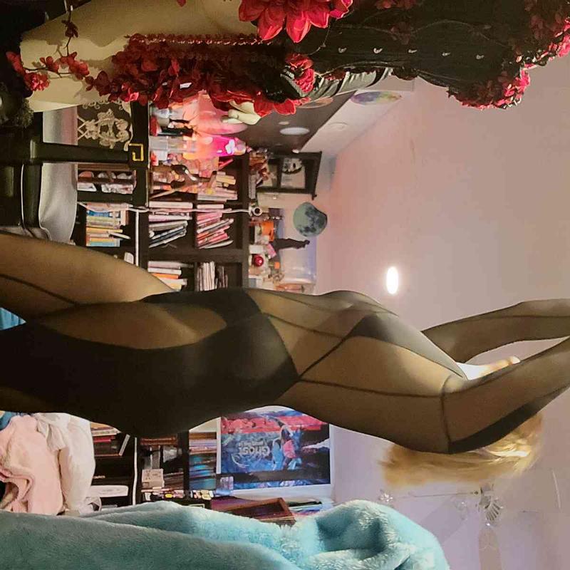 Review Thumbnail Image 1 214795692