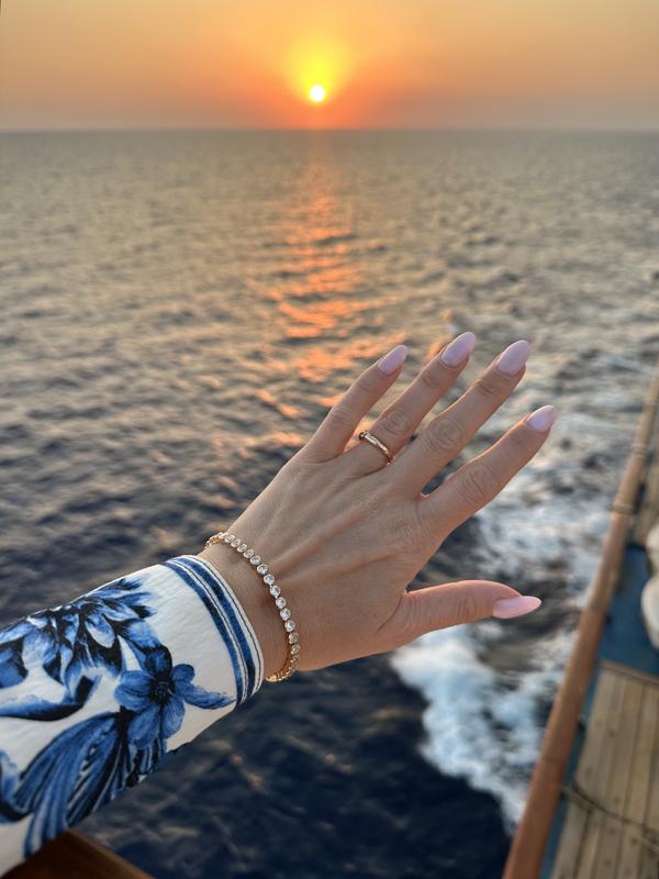 Review Thumbnail Image 2 241139392