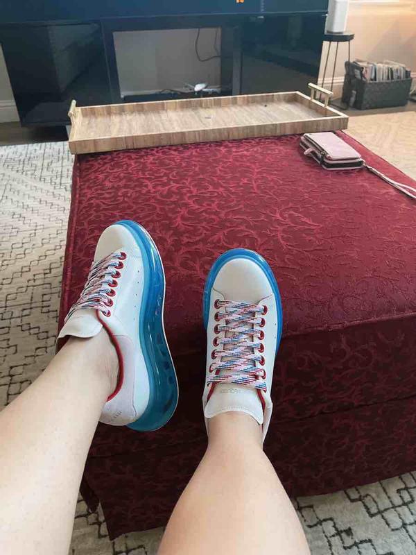 Review Thumbnail Image 1 217566179