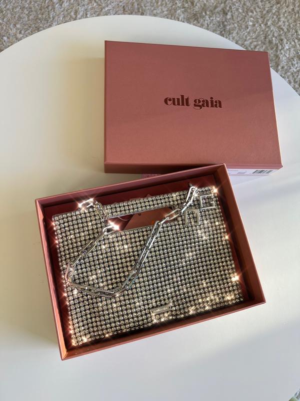 Review Thumbnail Image 0 221847796