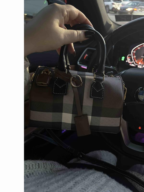 Review Thumbnail Image 0 231747693