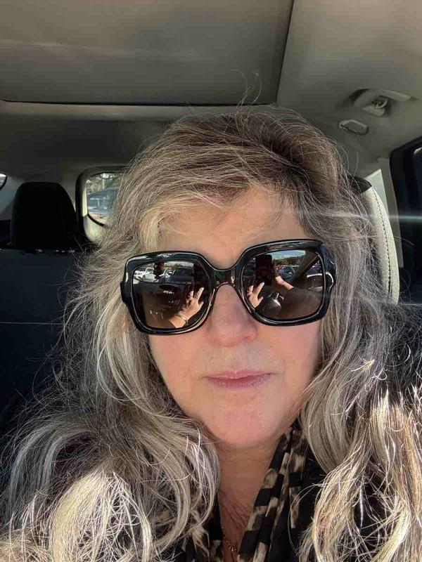 Customer photo for "Love the 2nd pair!"