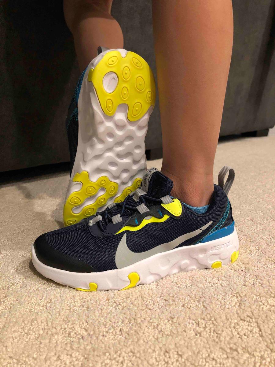 Customer photo for "great shoes"