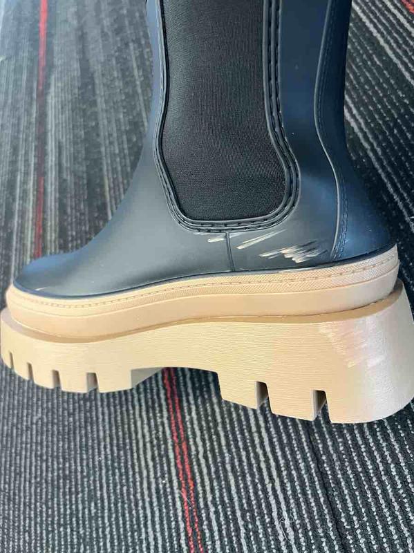 Review Thumbnail Image 1 221825061