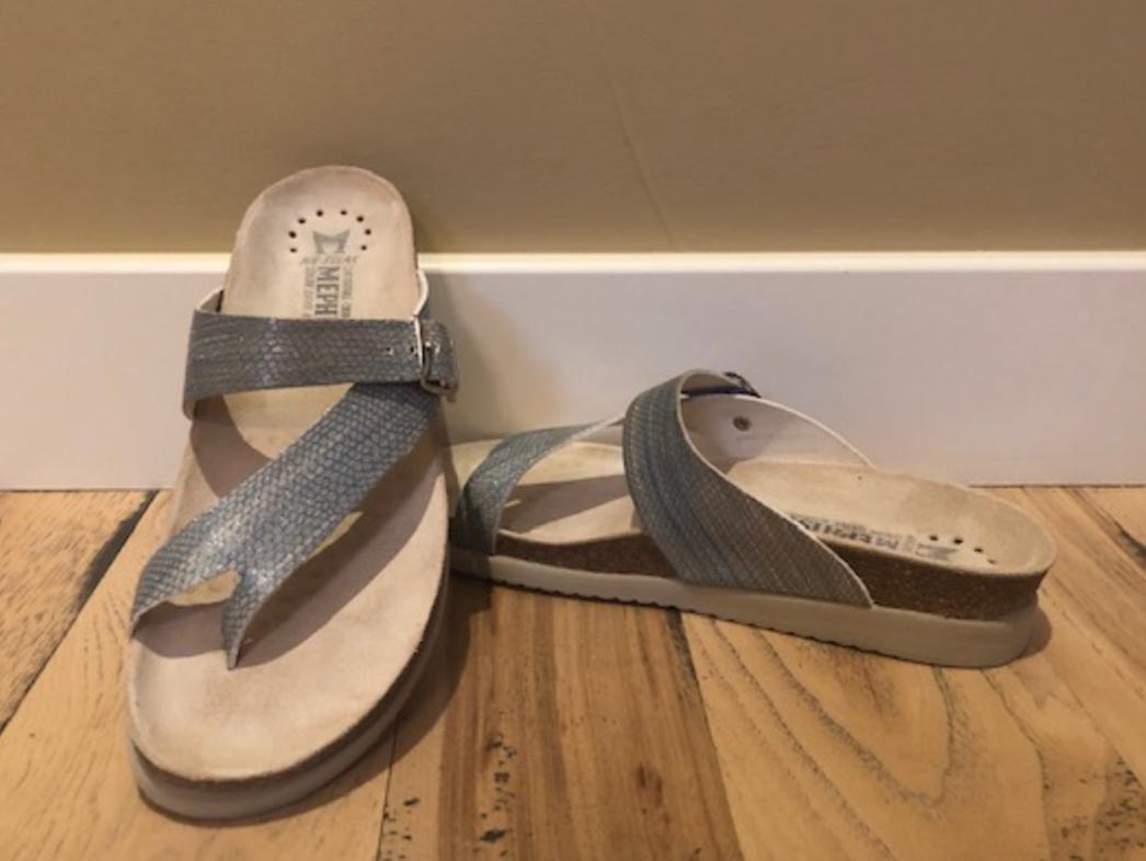 Review Thumbnail Image 0 194373446