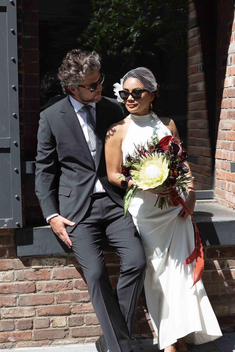 Review Thumbnail Image 0 209504138