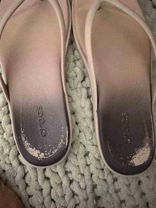 Customer photo for "discolored after 3 weeks"