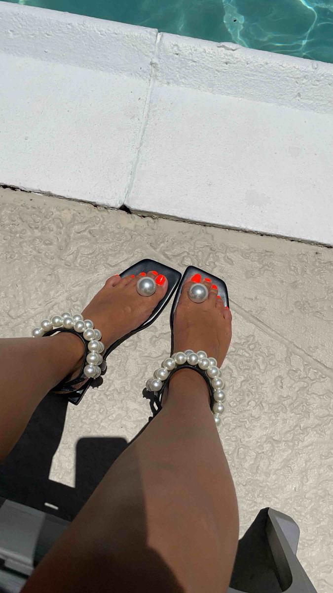 Review Thumbnail Image 1 208889848