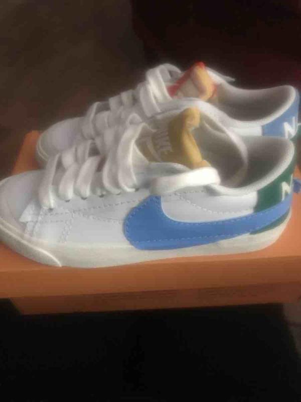 Review Thumbnail Image 2 216569023