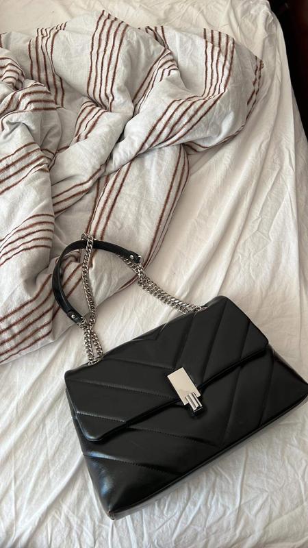 Review Thumbnail Image 0 215328743