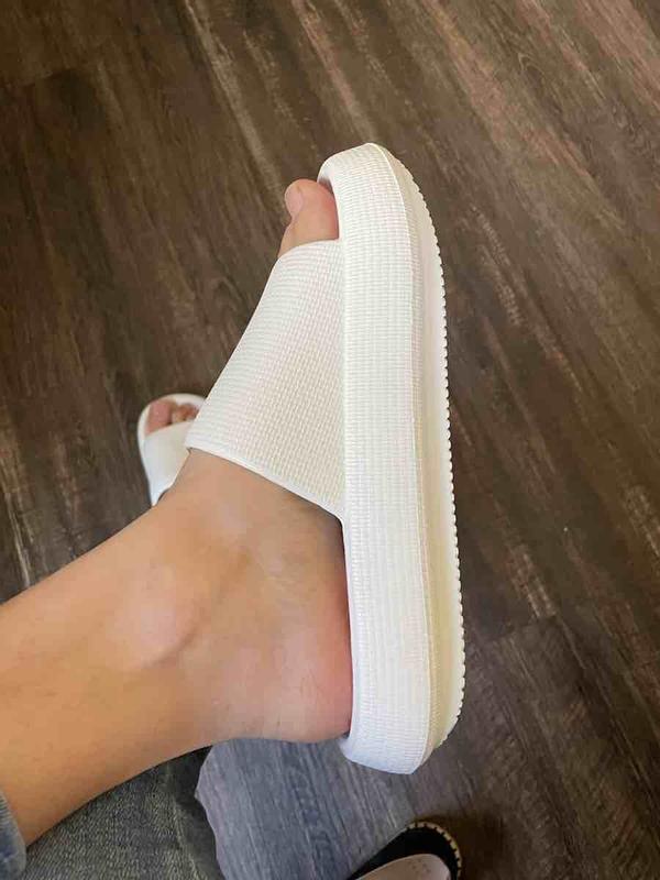 Review Thumbnail Image 0 216965477