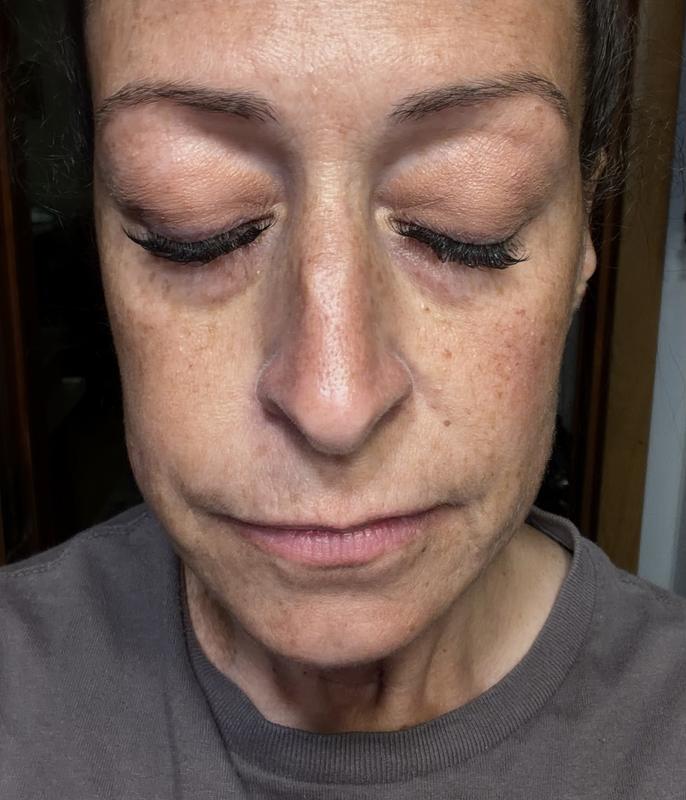 Customer photo for "Worked excellent as a an eye primer!!"