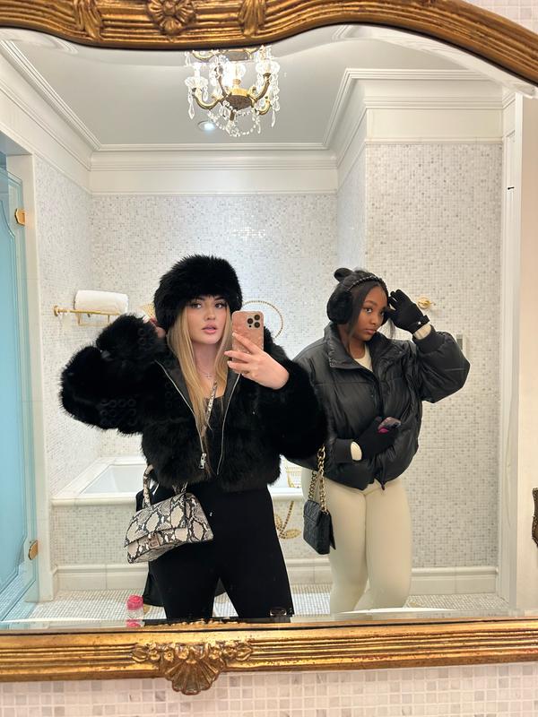 Review Thumbnail Image 0 231437533