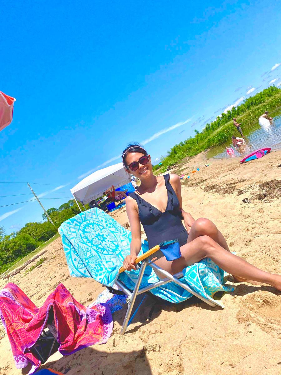 Review Thumbnail Image 0 199406219