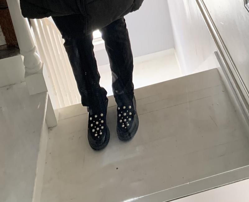 Review Thumbnail Image 0 214405843