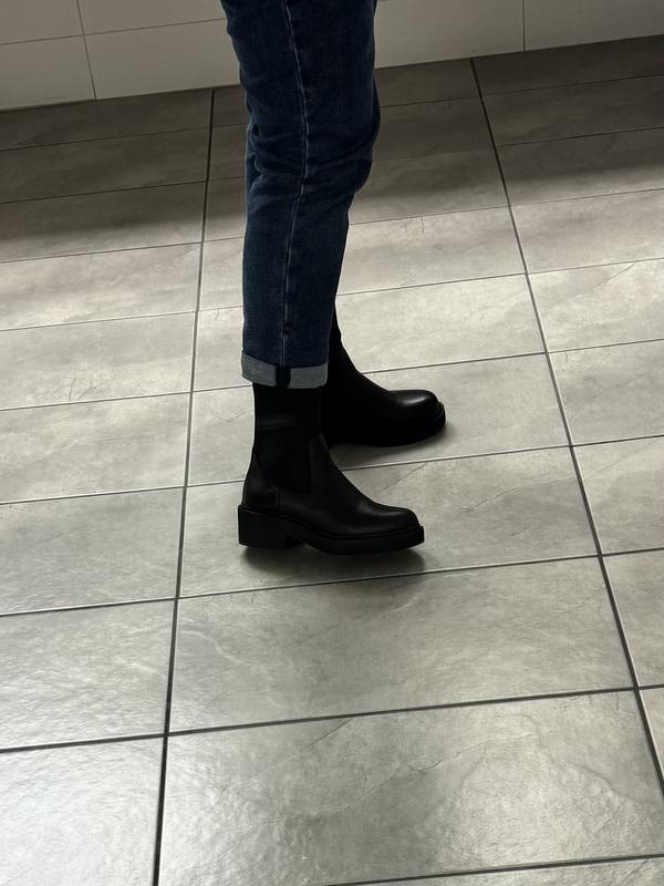 Review Thumbnail Image 0 248268685