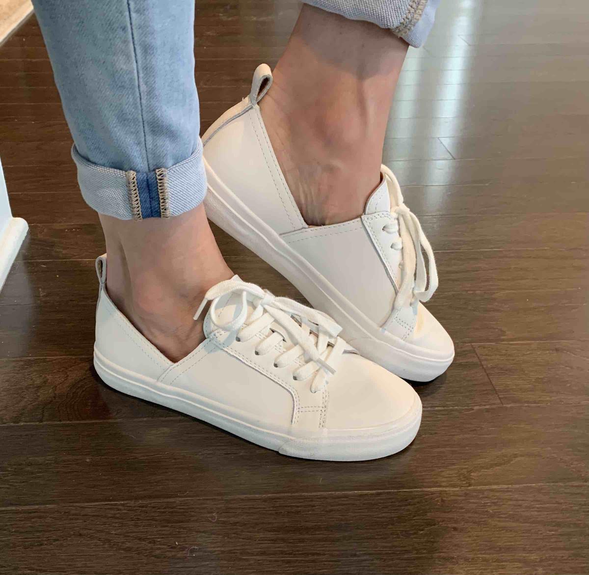 Review Thumbnail Image 0 206882682