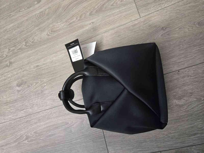 Review Thumbnail Image 3 239574460