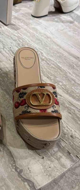 Review Thumbnail Image 0 243899704