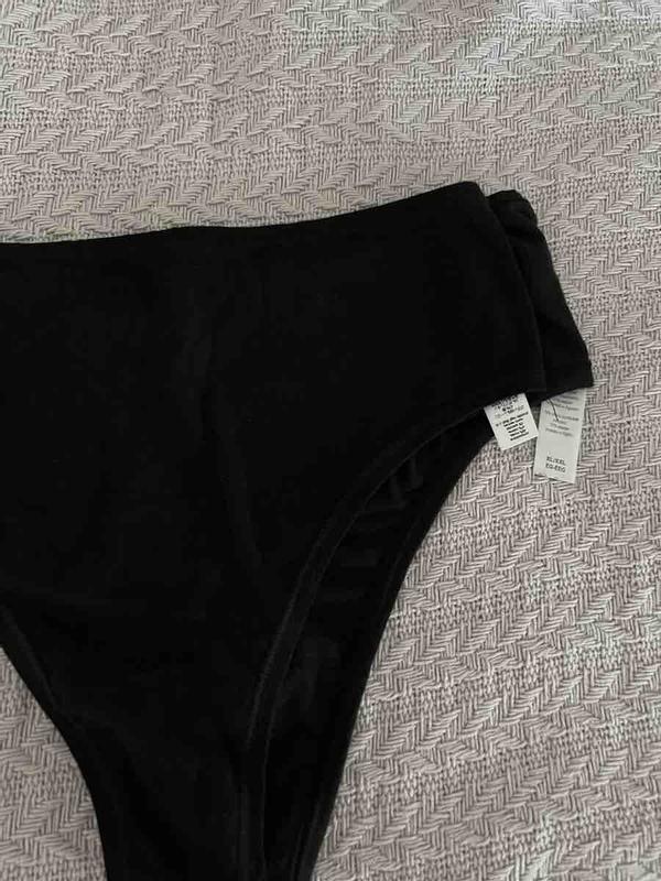 Review Thumbnail Image 0 227098751