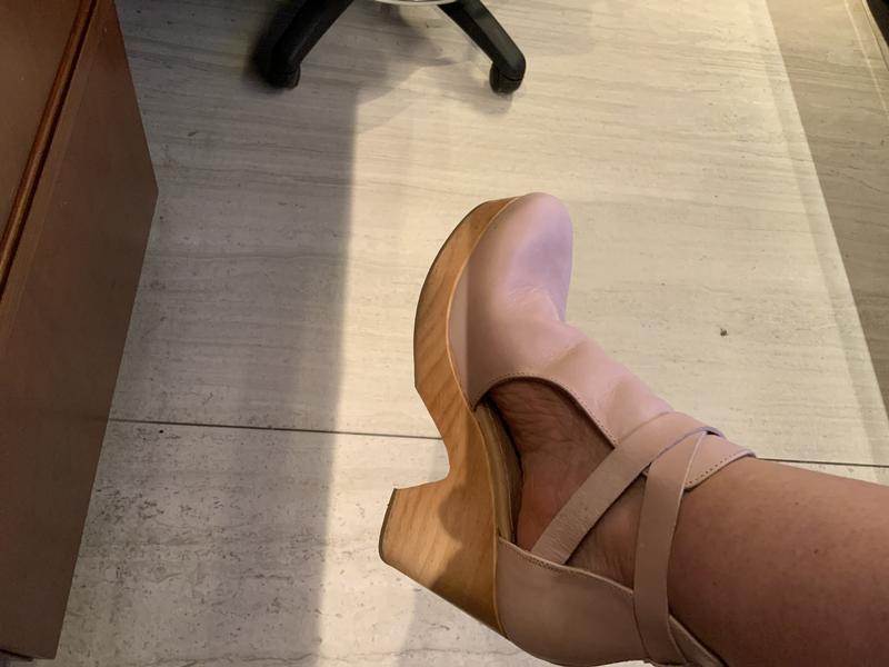 Customer photo for "Great Looking Clog"
