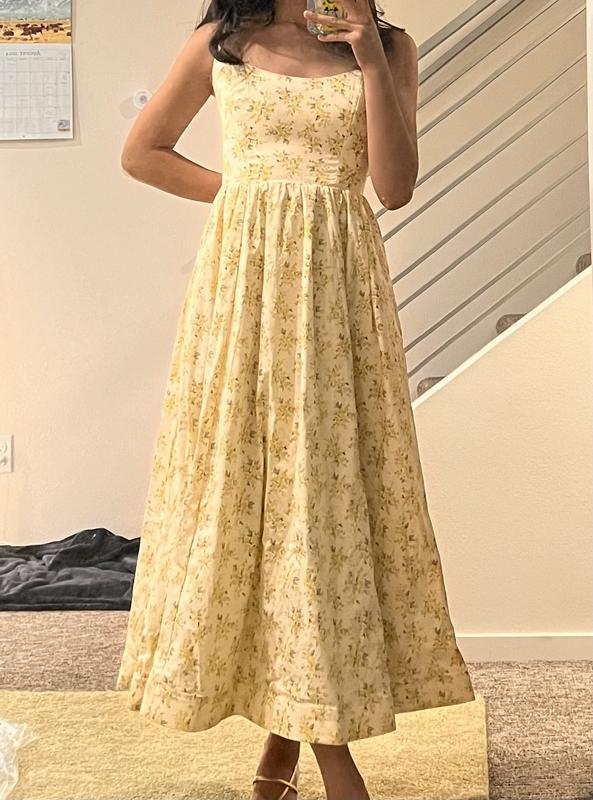 Customer photo for "Fits way too small"