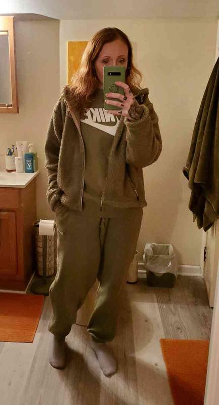 Review Thumbnail Image 0 221940838